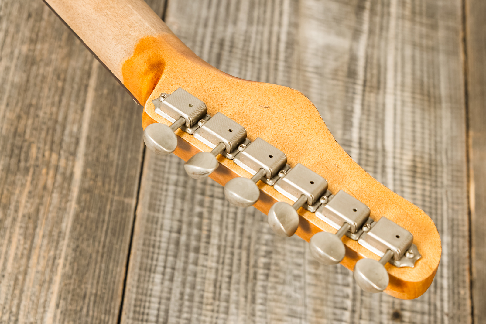 Haar Guitars Trad S 3s Lindy Fralin Trem Rw #42274 - Aged Fiesta Red - Guitarra eléctrica con forma de str. - Variation 9