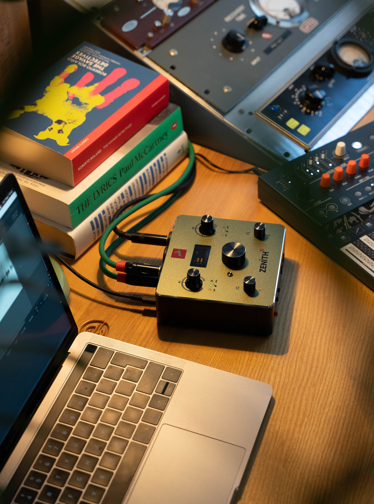 Antelope Audio Zenith 2 - Interface de audio USB - Variation 11