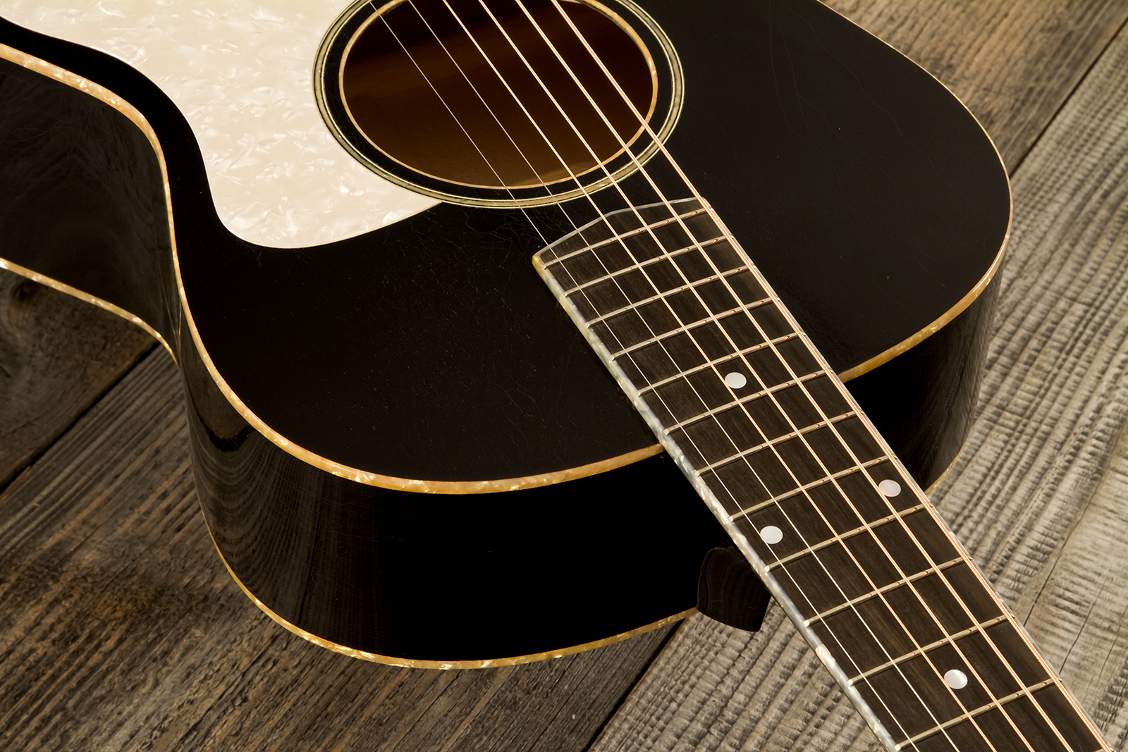 Atkin The Thirty Six Black Pearl Slope Shoulder Parlor Epicea Erable Eb #3856 - Black Pearl - Guitarra folk - Variation 4