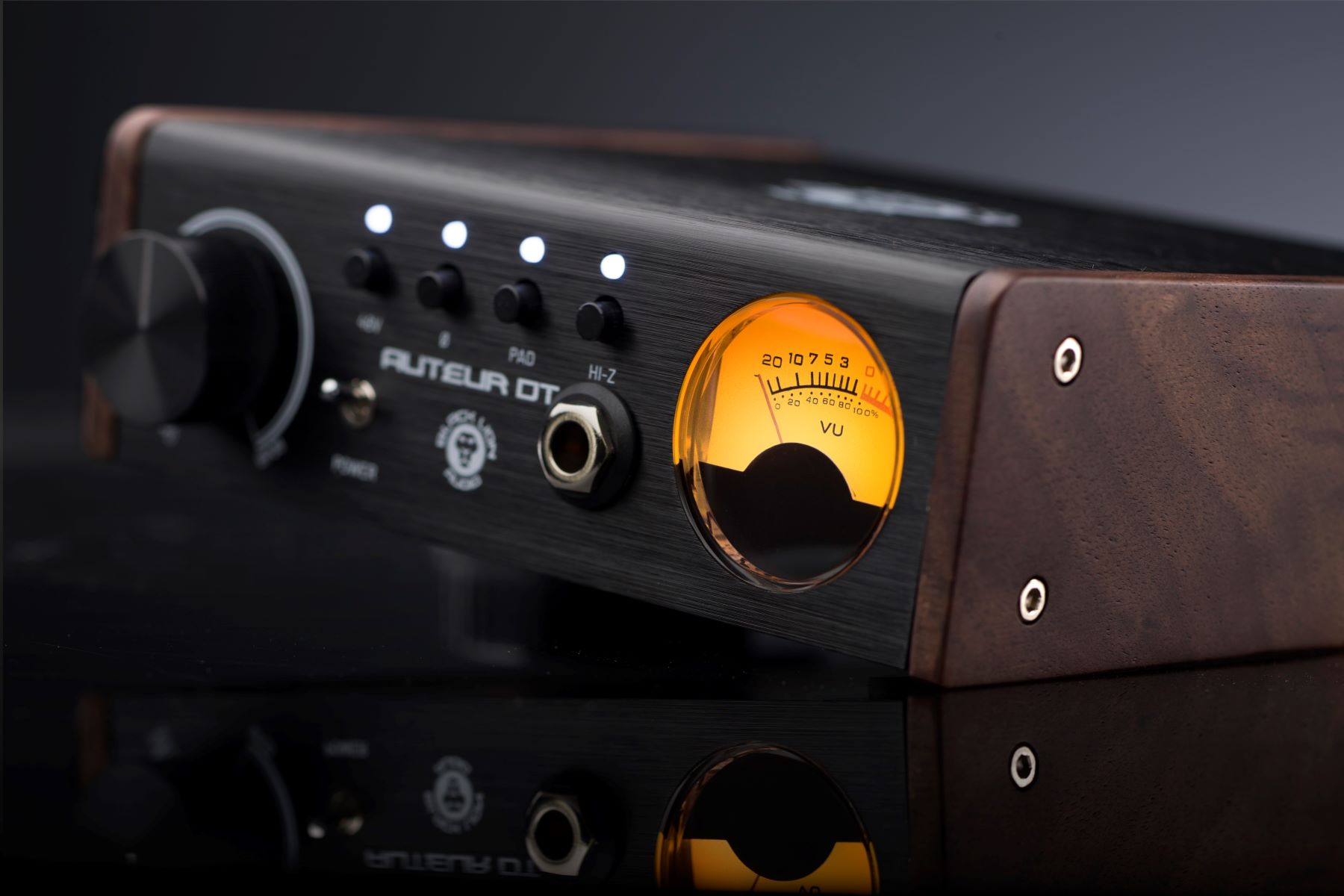 Black Lion Audio Auteur Dt - Preamplificador - Variation 10