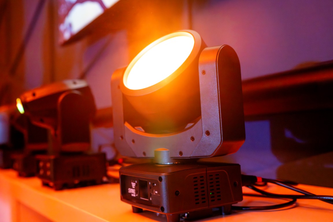 Chauvet Dj Sentinel Wash Q120 - Cabeza móvil Wash - Variation 10