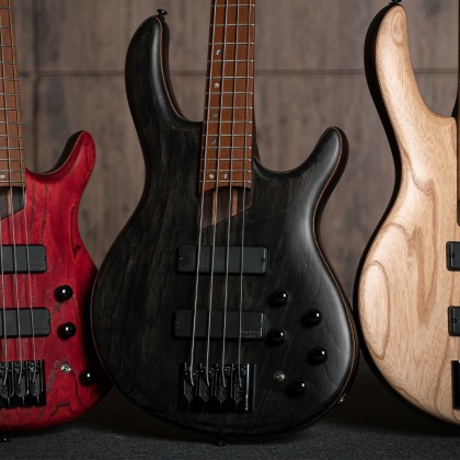 Cort B4 Element Artisan Active Bartolini Mn - Open Pore Trans Black - Bajo eléctrico de cuerpo sólido - Variation 1