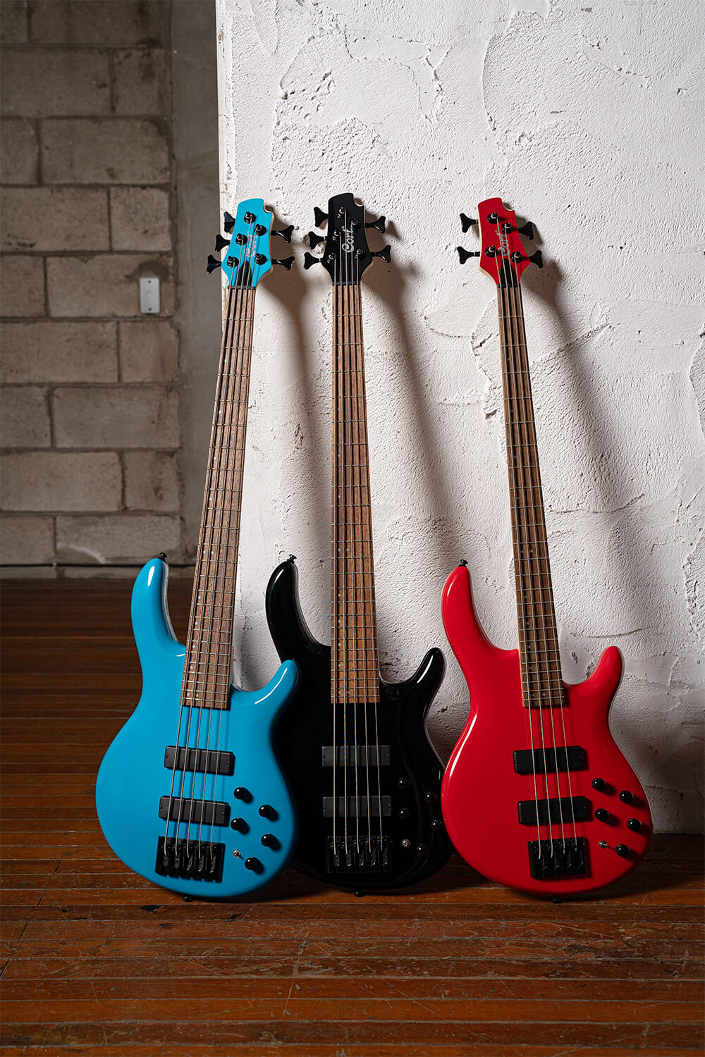 Cort C5 Deluxe Artisan 5c Active Bartolini Jat - Candy Blue - Bajo eléctrico de cuerpo sólido - Variation 2
