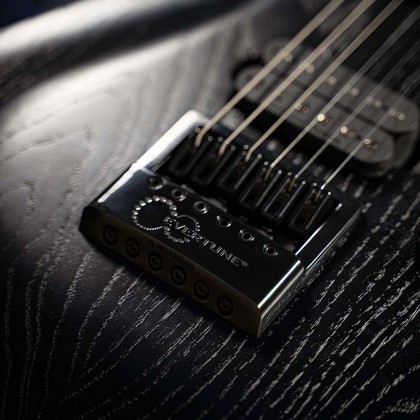 Cort Kx700 Evertune 2h Seymour Duncan Ht Eb - Open Pore Black - Guitarra electrica metalica - Variation 2