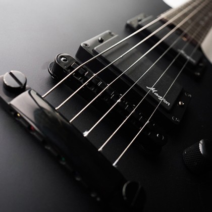 Cort M-jet Manson Stage Hh Ht Jat - Matt Black - Guitarra eléctrica con forma de tel - Variation 1