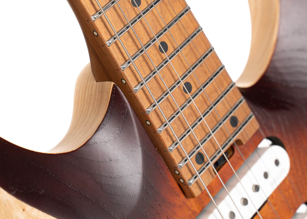 Cort X700 Triality Hss Fishman Fluence Trem Mn - Open Pore Vintage Burst - Guitarra eléctrica con forma de str. - Variation 3