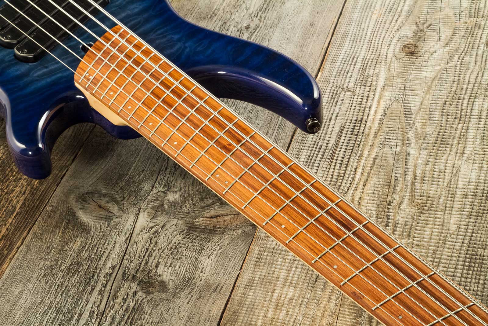 Dingwall Combustion Cb3 6c 3pu Active Pf - Indigo Burst - Bajo eléctrico de cuerpo sólido - Variation 4