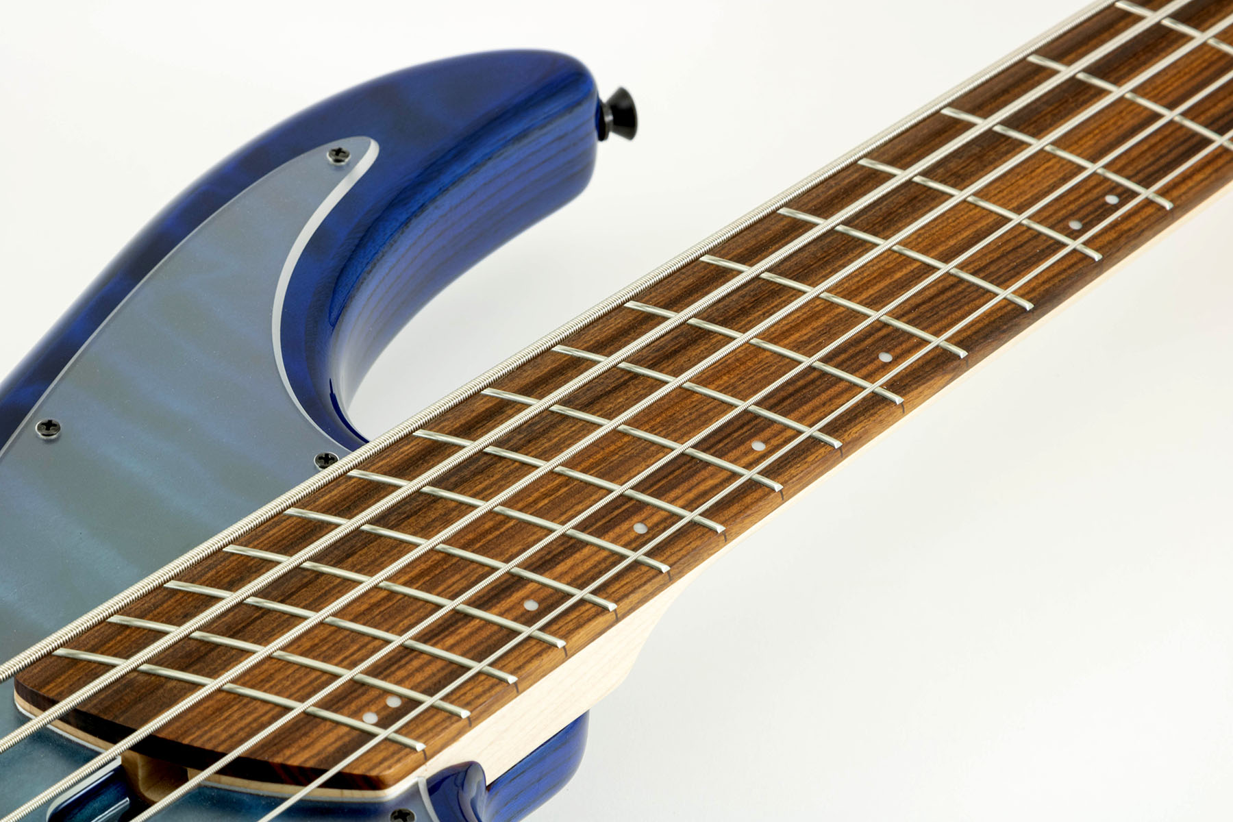 Dingwall Combustion Nashville Cn3 5c 3pu Active Pf - Indigo Burst - Bajo eléctrico de cuerpo sólido - Variation 5