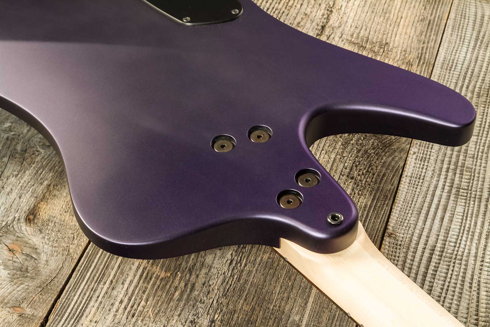 Dingwall Custom Shop D-roc 4c 3-pickups Wen #6982 - Purple To Faded Black - Bajo eléctrico de cuerpo sólido - Variation 5
