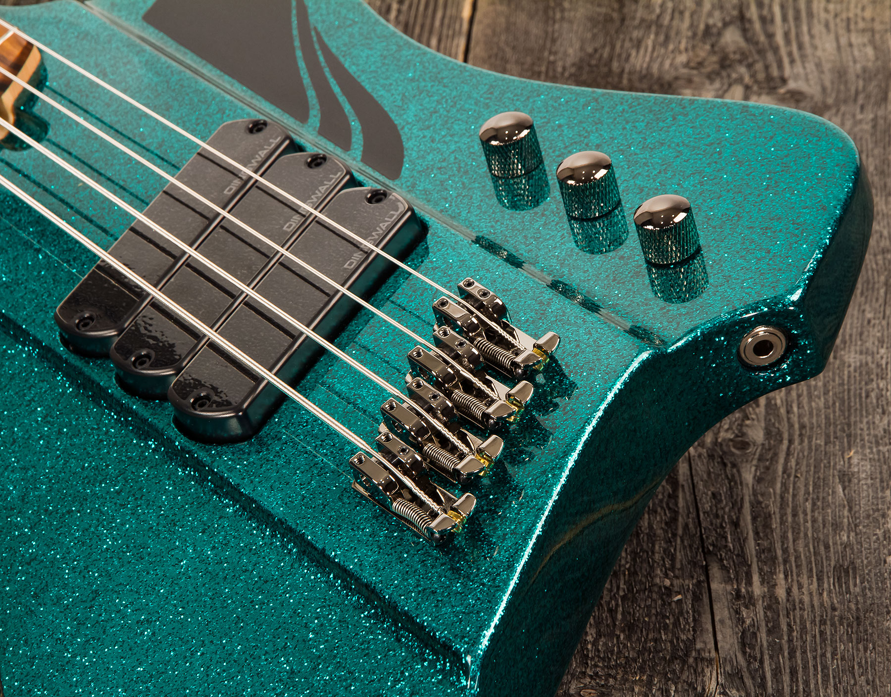 Dingwall D-roc Standard 4c 3-pickups Pf - Aquamarine Metalflake - Bajo eléctrico de cuerpo sólido - Variation 3