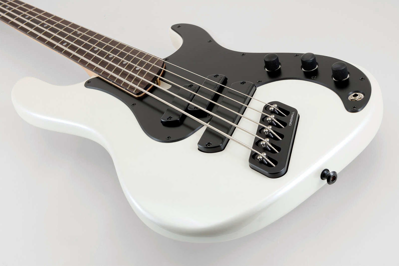 Dingwall Super P Sp1 5c Rw - Gloss Ducati Pearl White - Bajo eléctrico de cuerpo sólido - Variation 2