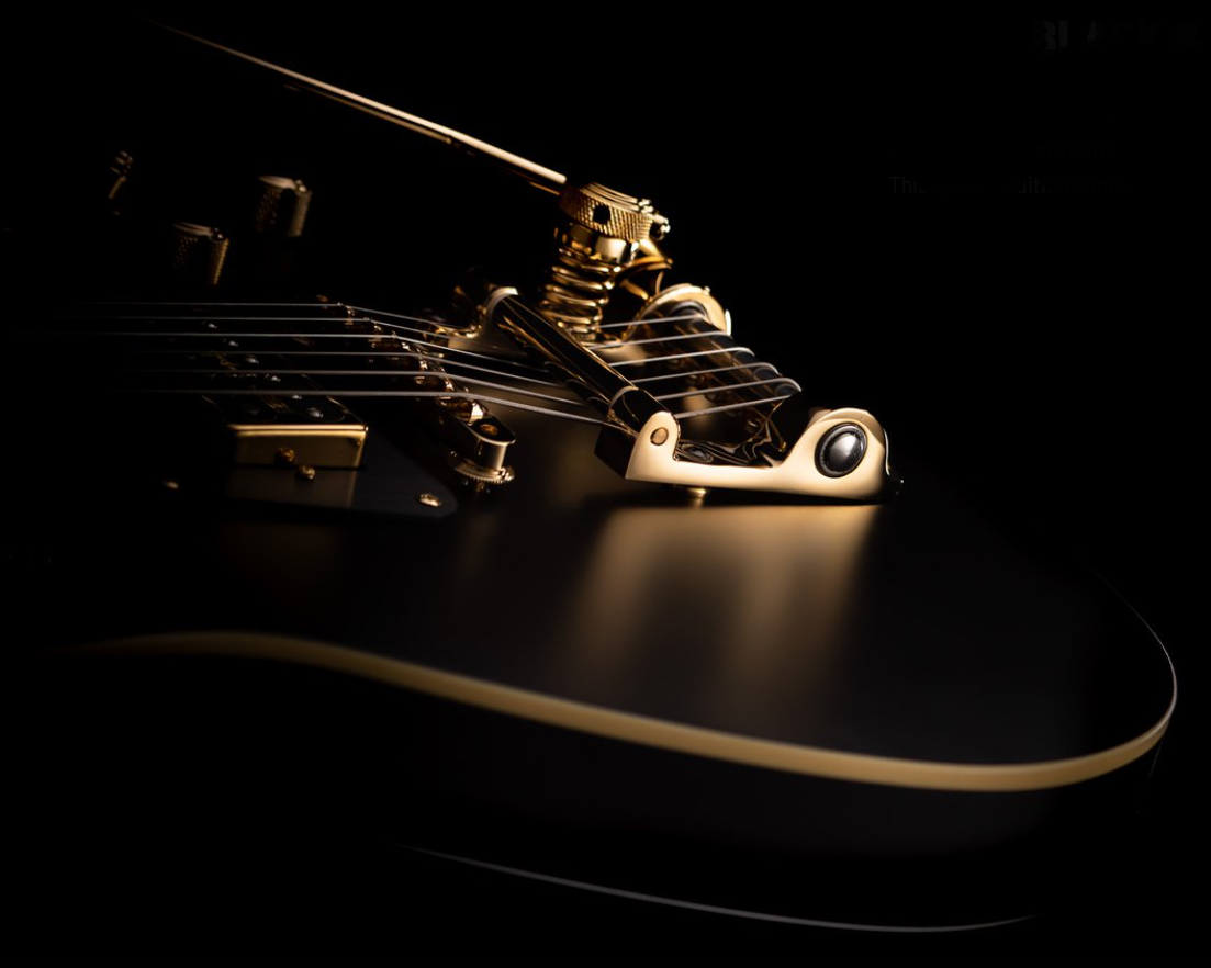 Duesenberg Falken Tremolo 2h Rw - Matte Black & Gold - Guitarra electrica retro rock - Variation 4