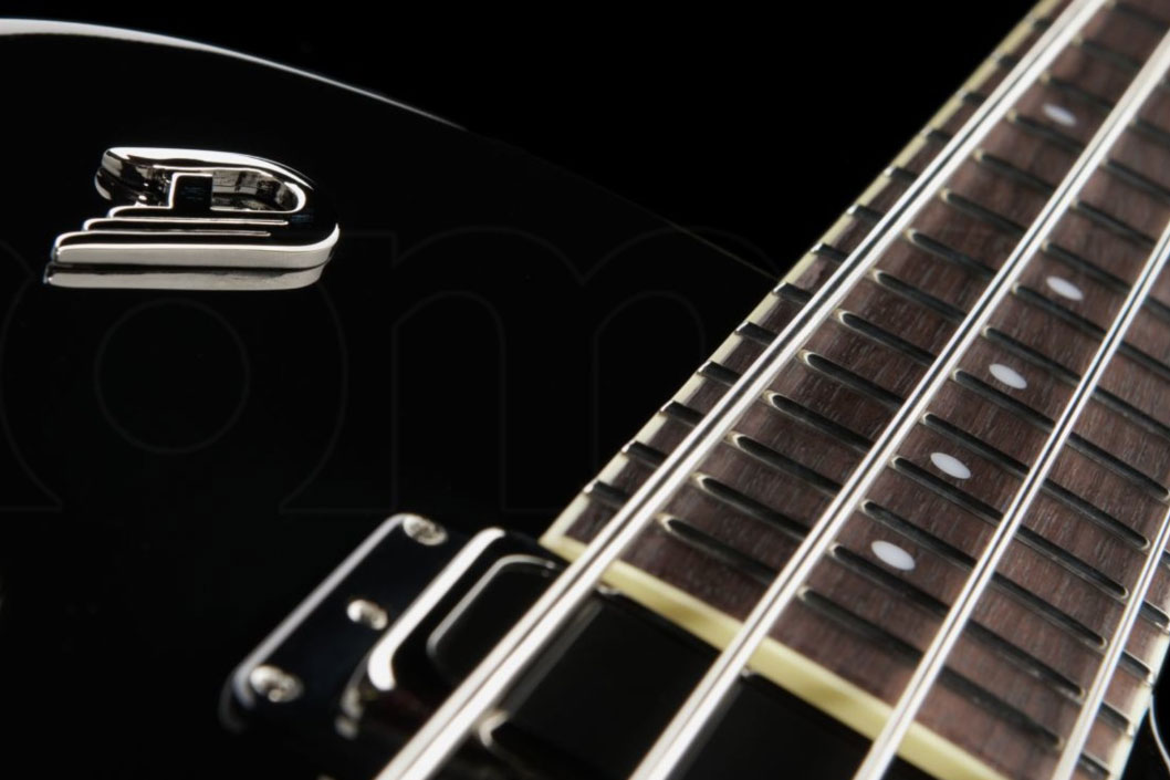 Duesenberg Starplayer Bass Shsc Rw - Black - Bajo eléctrico de cuerpo sólido - Variation 3