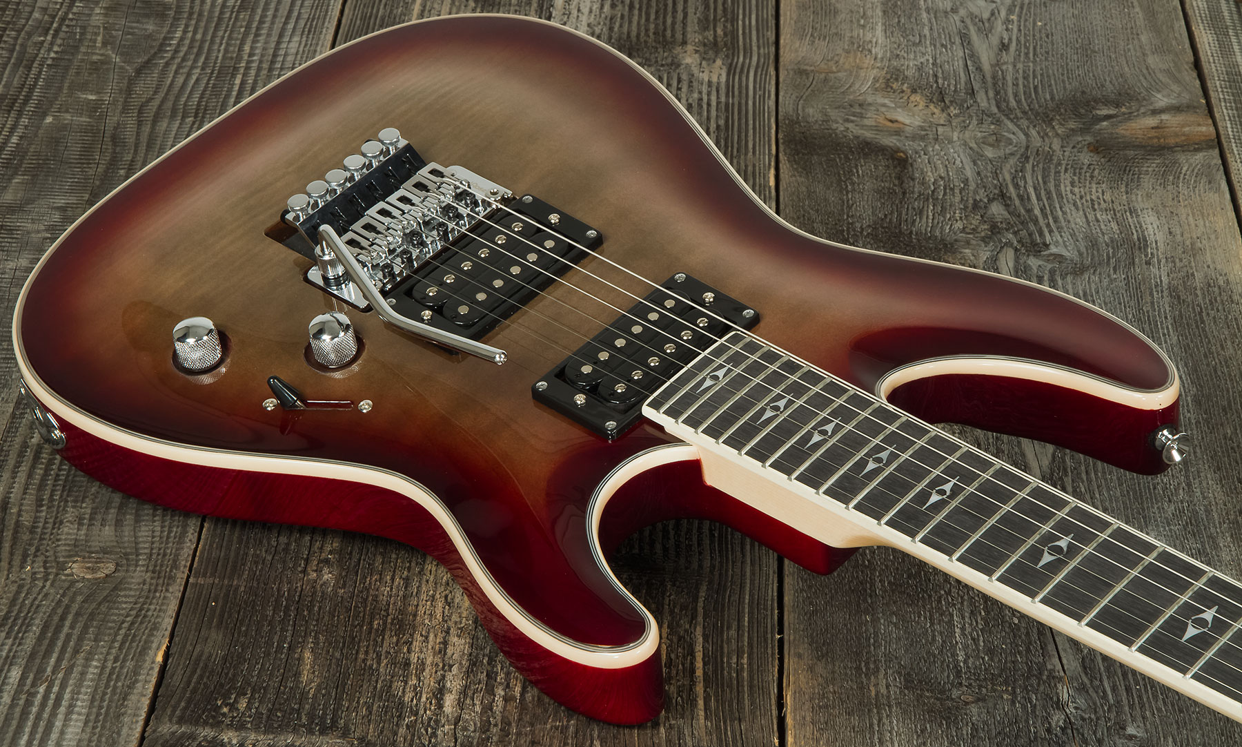 Eastone Metdc100 +blackstar Debut 10 +cable +clip-on Tuner +mediators +housse +courroie - Black Flames - Packs guitarra eléctrica - Variation 2