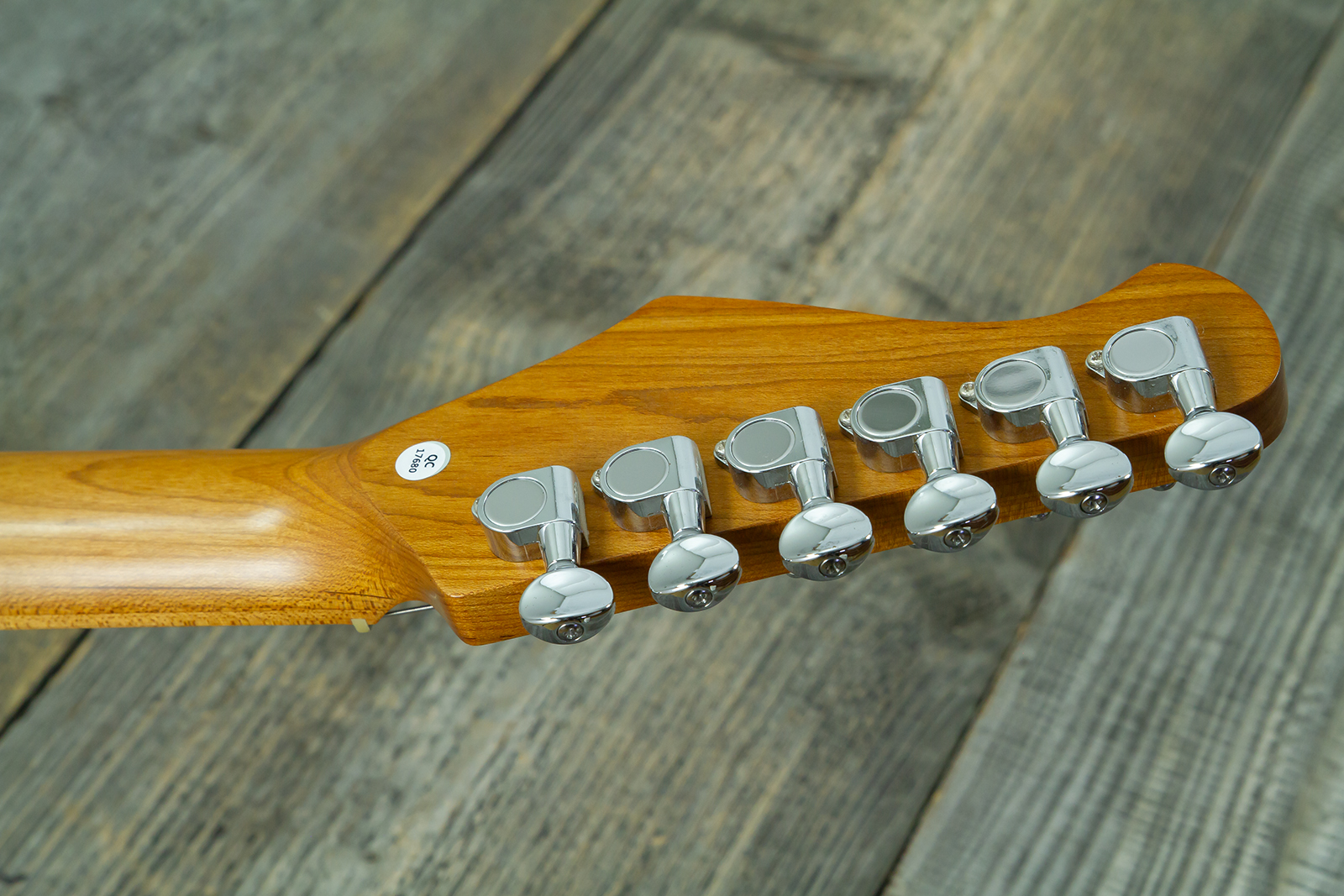 Eastone St100r-blk-mn 3s Trem Mn - Black - Guitarra eléctrica con forma de str. - Variation 10