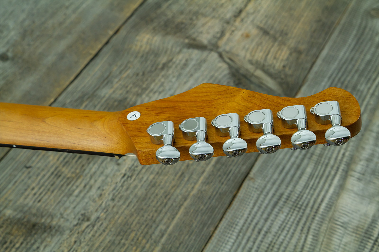 Eastone St100r-s3t-rw 3s Trem Rw - 3-tone Burst - Guitarra eléctrica con forma de str. - Variation 10