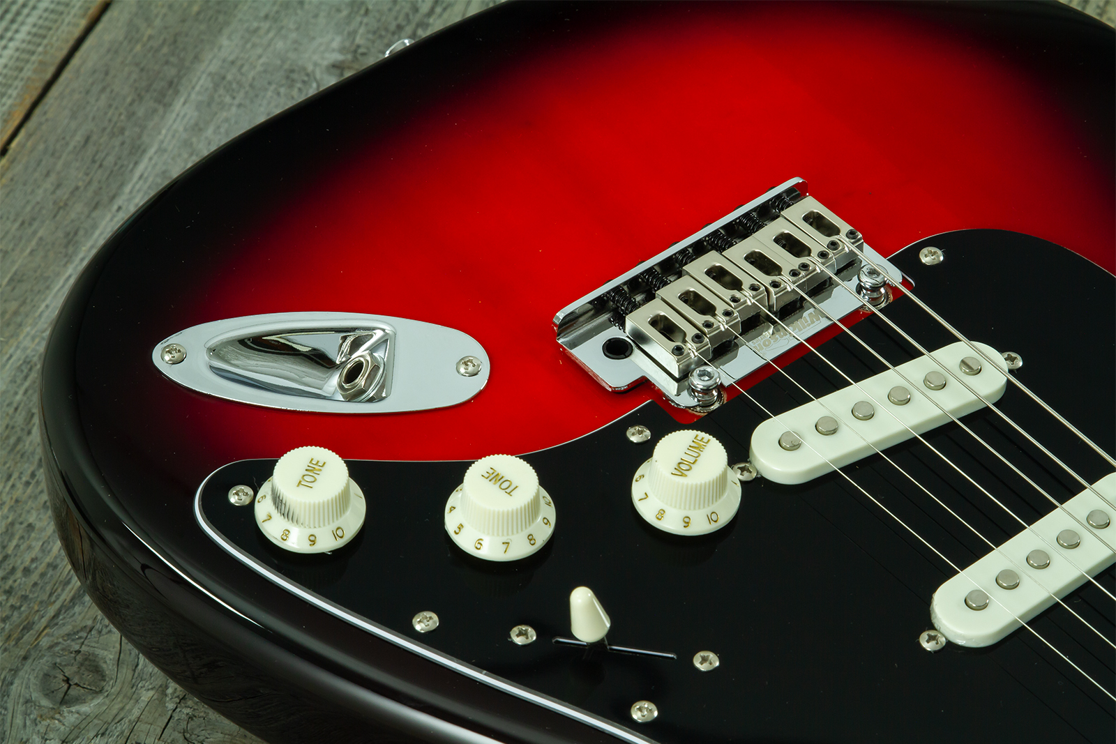 Eastone St100r-s3t-rw 3s Trem Rw - 3-tone Burst - Guitarra eléctrica con forma de str. - Variation 3