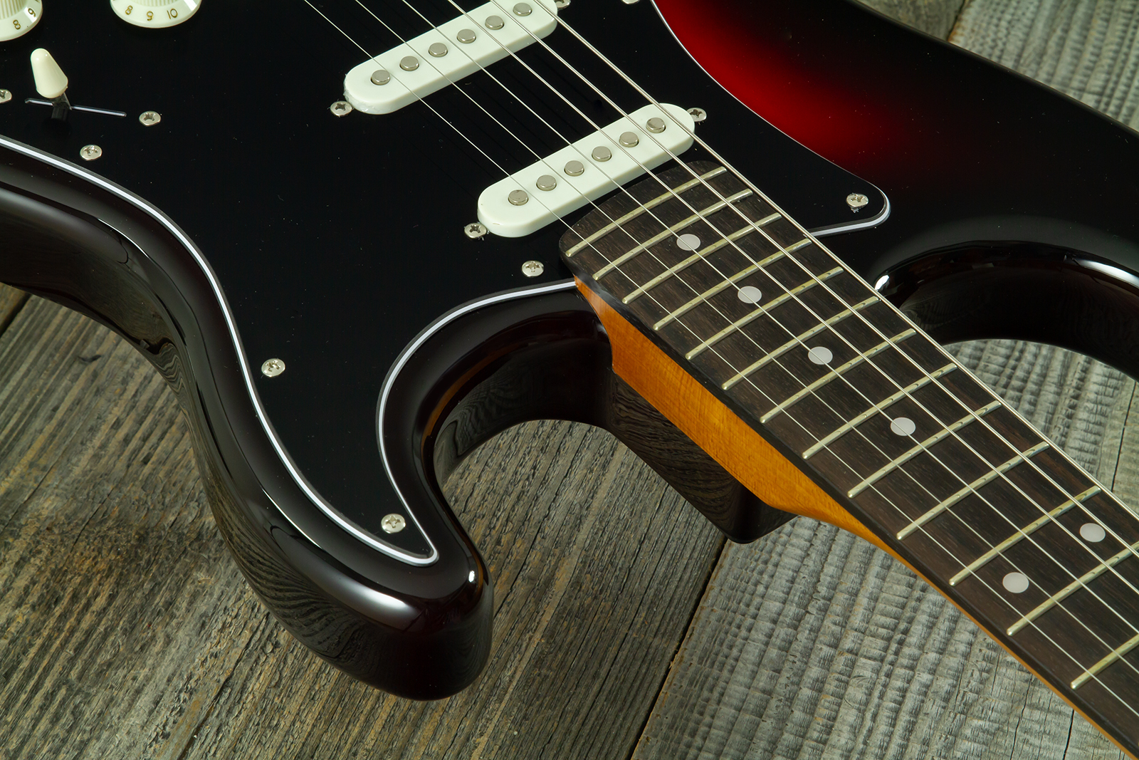 Eastone St100r-s3t-rw 3s Trem Rw - 3-tone Burst - Guitarra eléctrica con forma de str. - Variation 4
