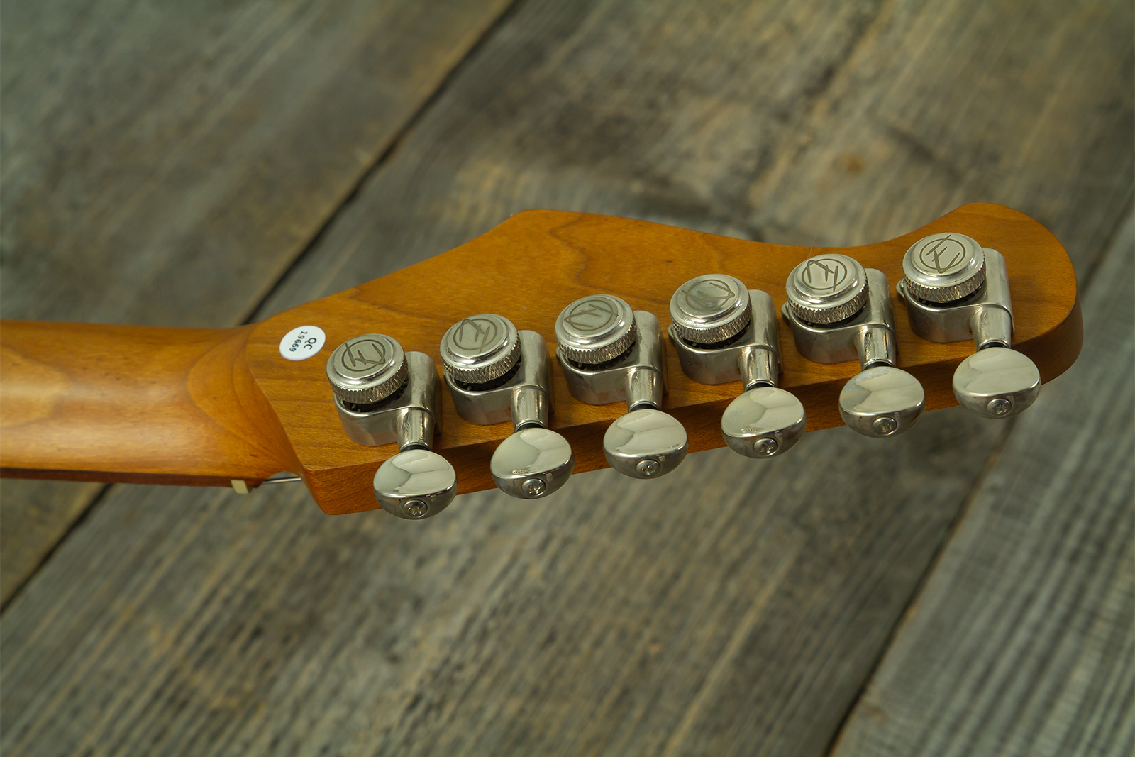 Eastone St500r-fs2t-rw 3s Trem Rw - 2-tone Burst - Guitarra eléctrica con forma de str. - Variation 10