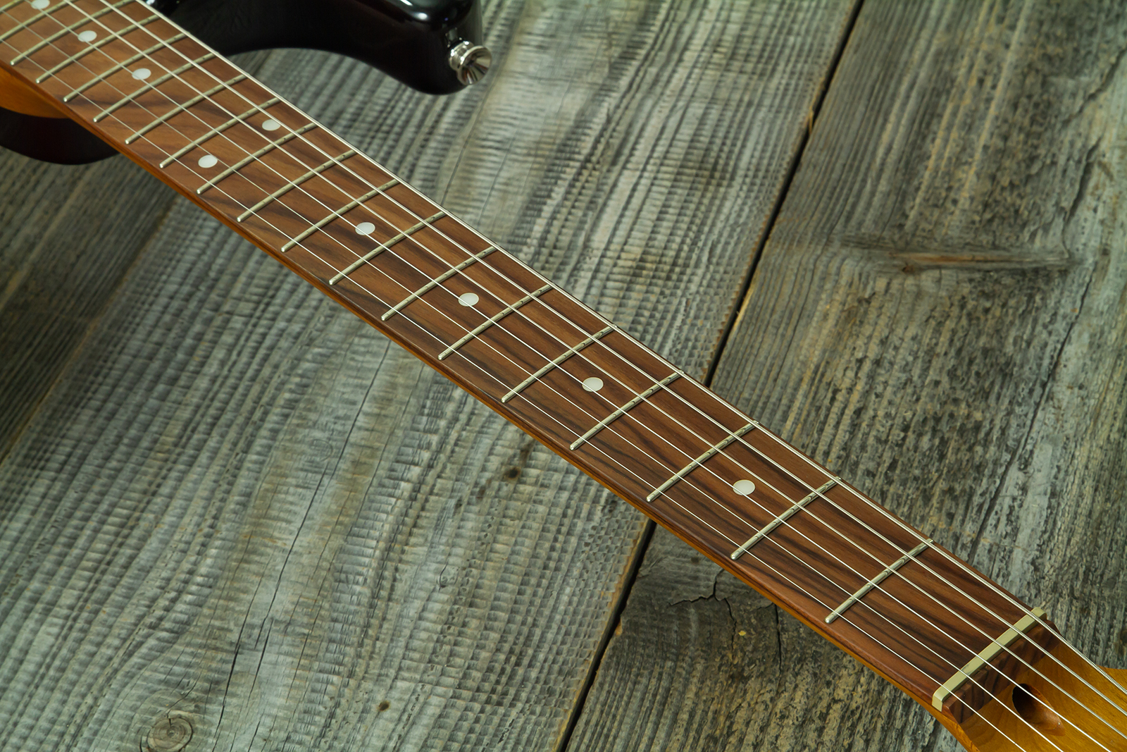 Eastone St500r-fs2t-rw 3s Trem Rw - 2-tone Burst - Guitarra eléctrica con forma de str. - Variation 5