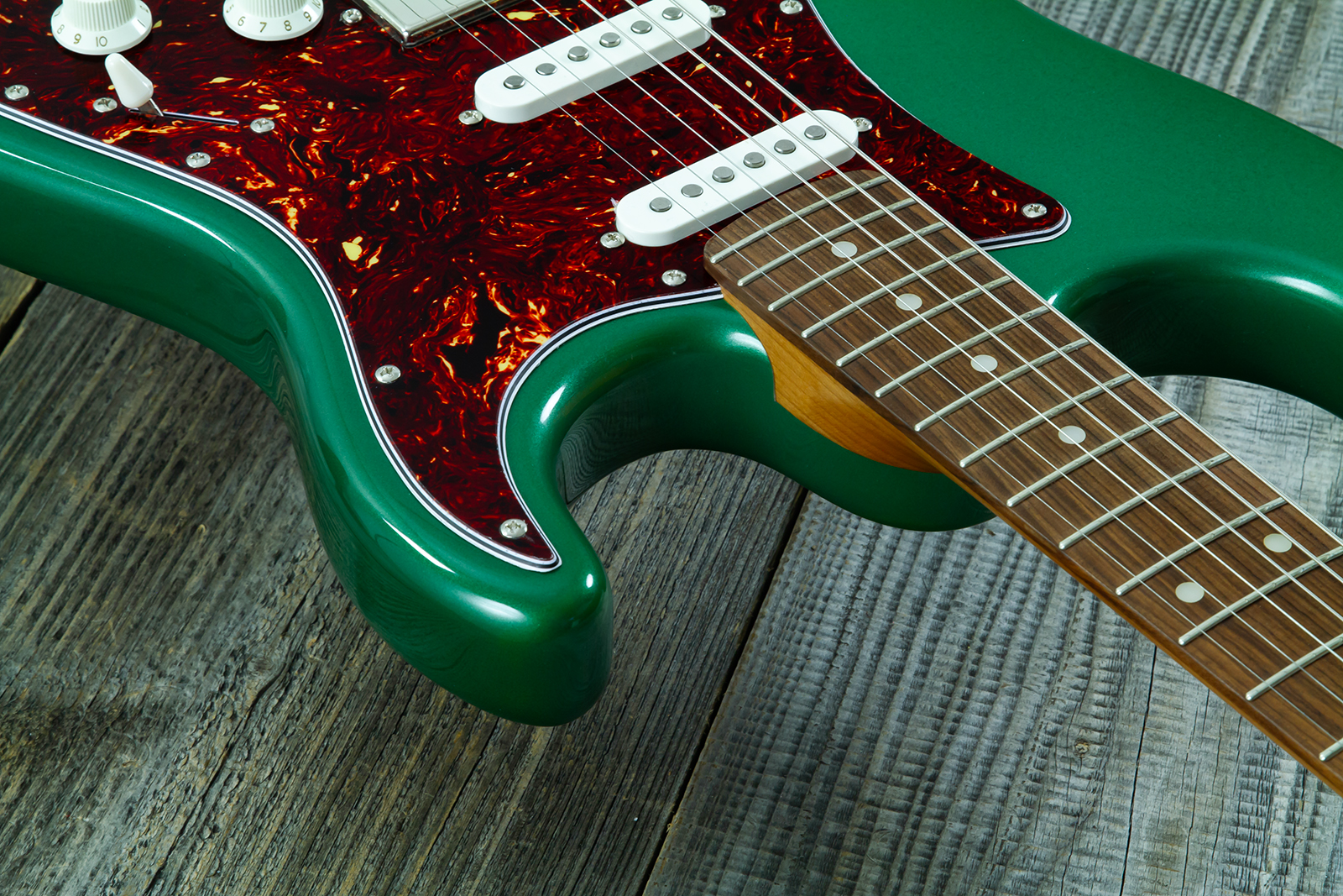 Eastone St550r-dmg Hss Trem Rw - Dark Metal Green - Guitarra eléctrica con forma de str. - Variation 5