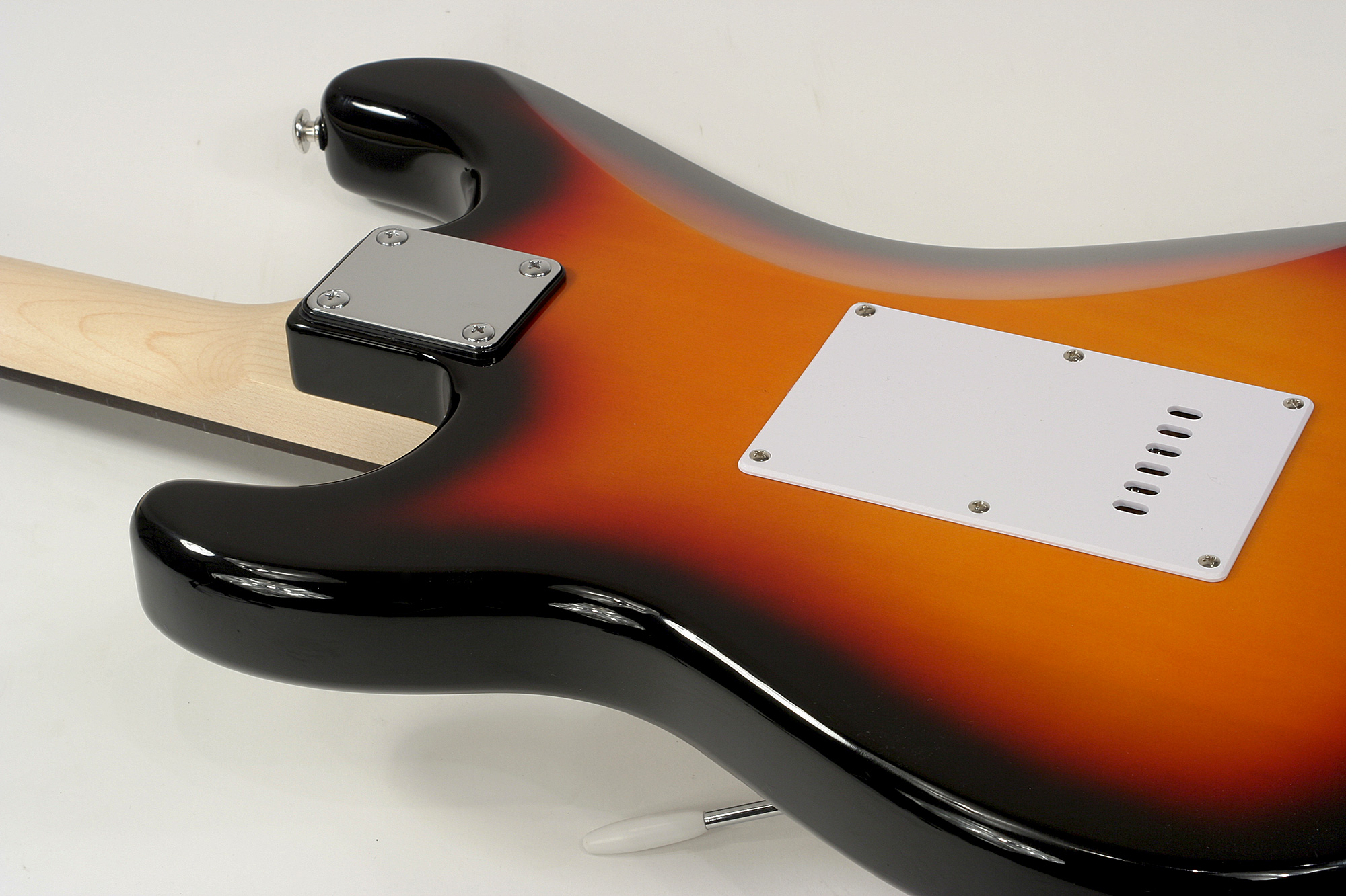 Eastone Str70-3ts 3s Pur - 3-tone Sunburst - Guitarra eléctrica con forma de str. - Variation 4