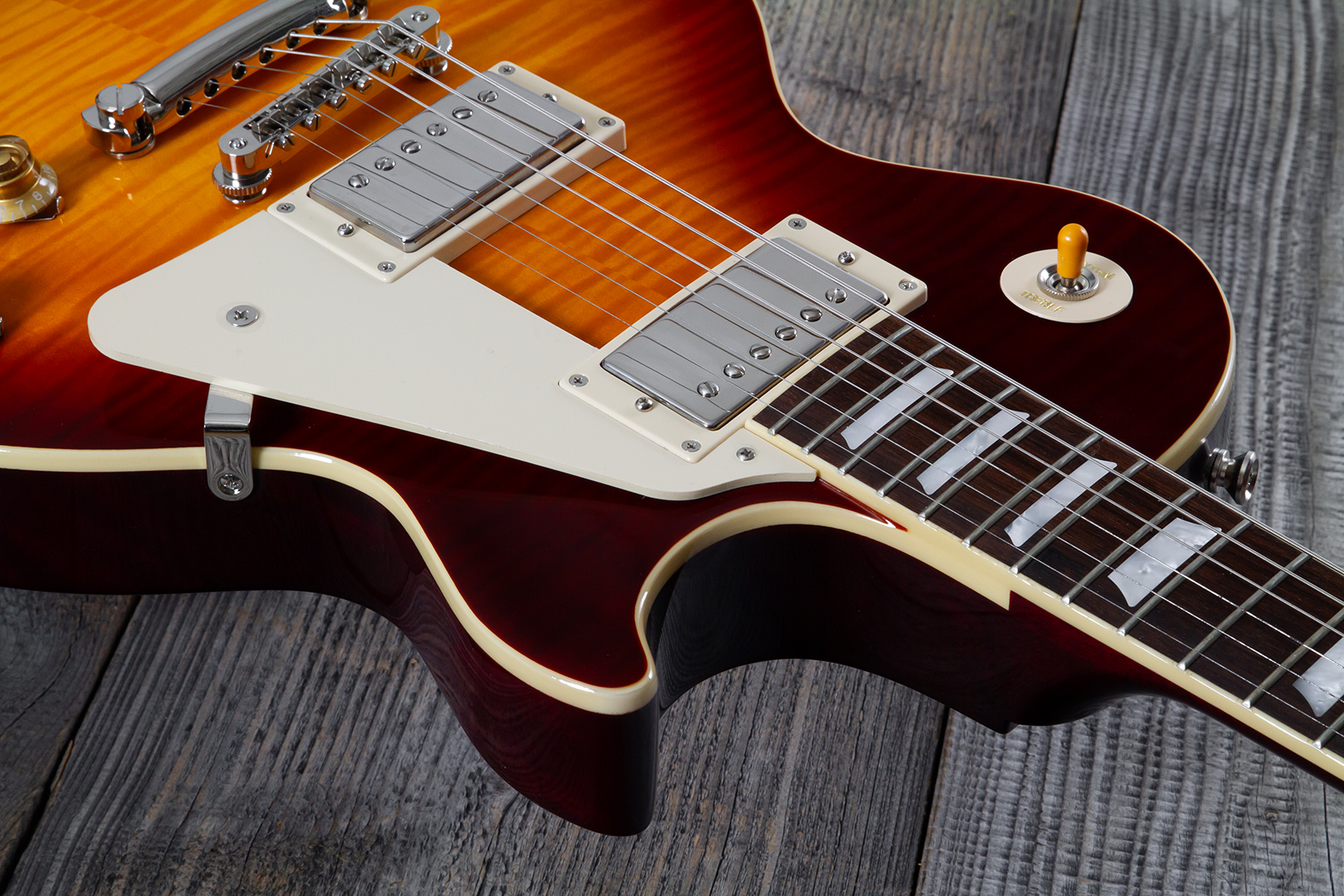 Epiphone Les Paul Standard 1959 Reissue Igc 2h Gibson Ht Rw - Sunburst Fade - Guitarra eléctrica de corte único. - Variation 4