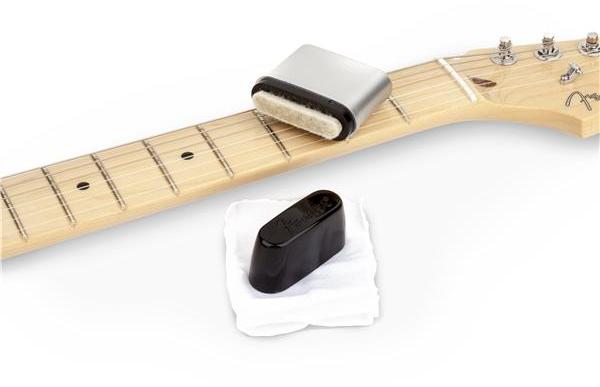 Care & cleaning guitarra Fender Speed Slick Guitar String Cleaner