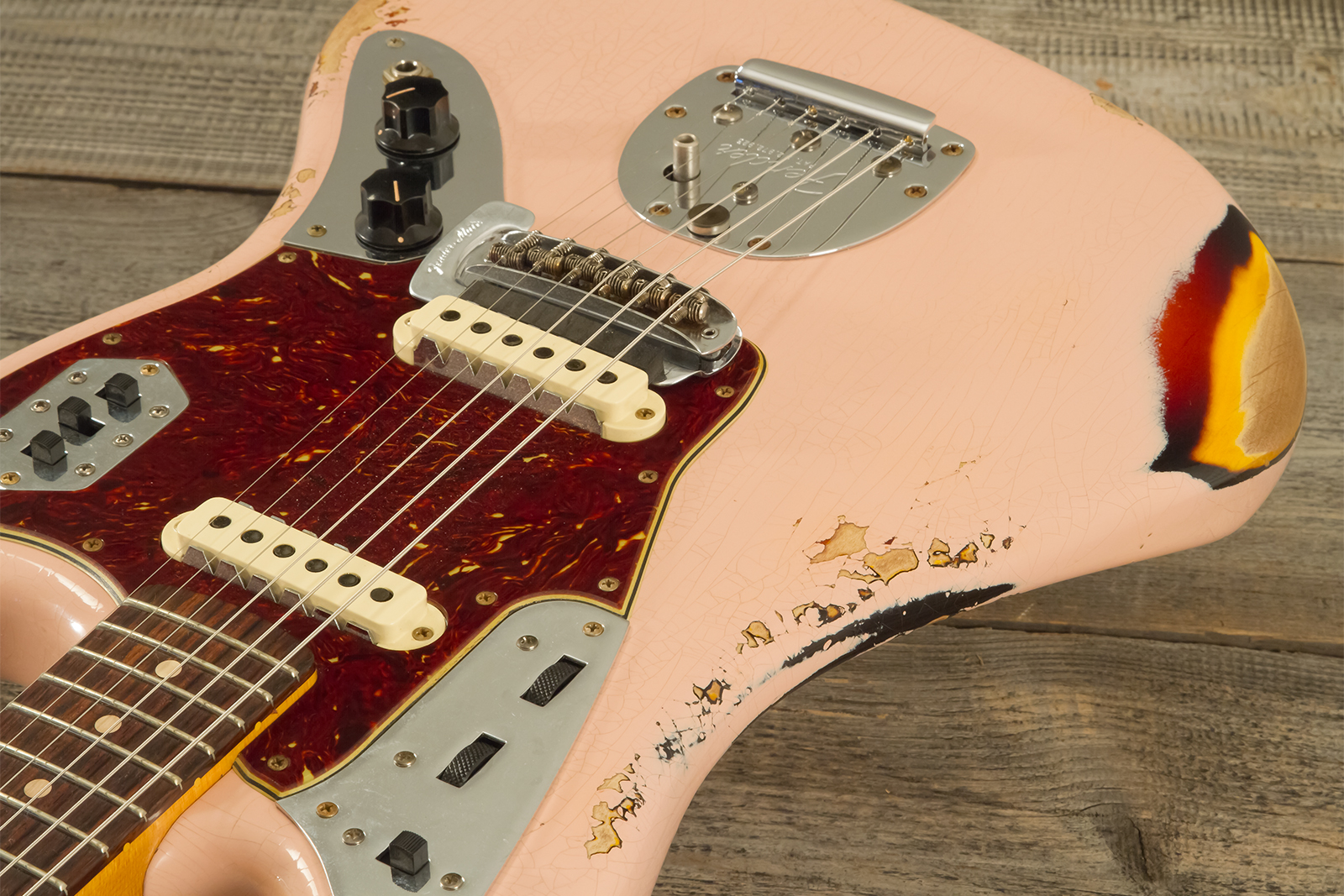 Fender Custom Shop Jaguar 1962 Shsc 2s Trem Rw #r141280 - Heavy Relic Shell Pink O. 3-color Sunburst - Guitarra electrica retro rock - Variation 3