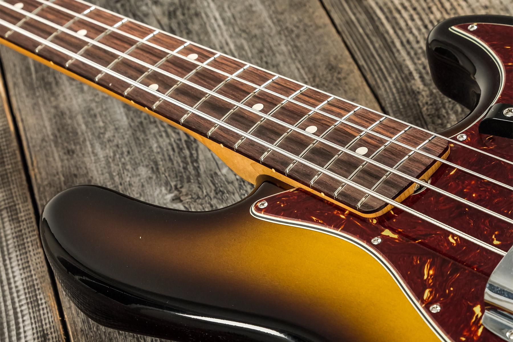 Fender Custom Shop Jazz Bass 1964 Rw #r126513 - Closet Classic 2-color Sunburst - Bajo eléctrico de cuerpo sólido - Variation 4