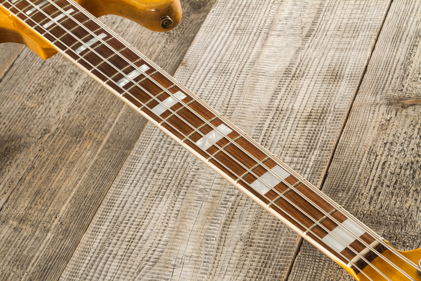 Fender Custom Shop Jazz Bass Custom Rw - Heavy Relic Aged Natural - Bajo eléctrico de cuerpo sólido - Variation 9