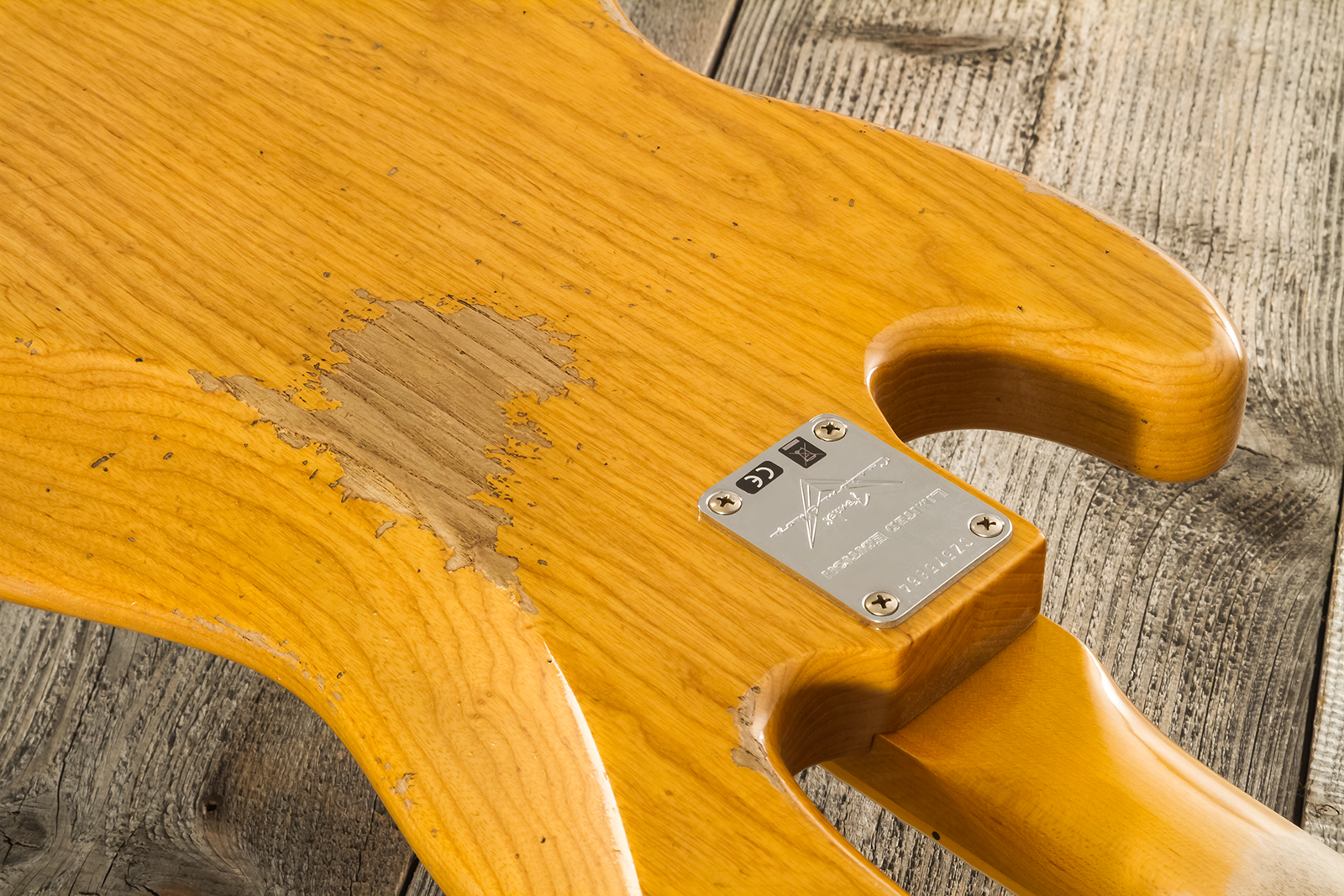 Fender Custom Shop Jazz Bass Custom Rw - Heavy Relic Aged Natural - Bajo eléctrico de cuerpo sólido - Variation 12