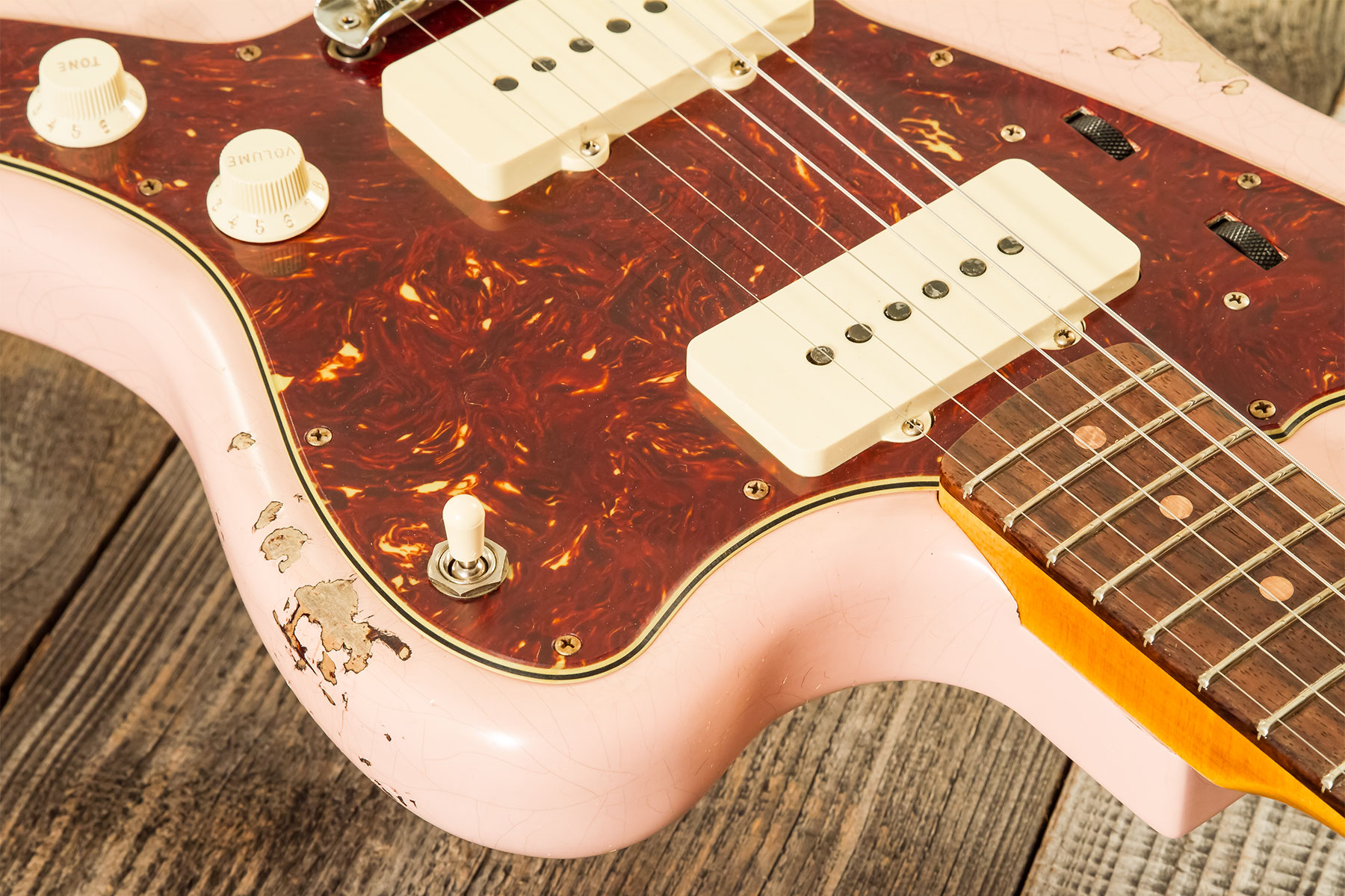 Fender Custom Shop Jazzmaster 1962 2s Trem Rw #r132659 - Heavy Relic Shell Pink O. 3-color Sunburst - Guitarra electrica retro rock - Variation 4