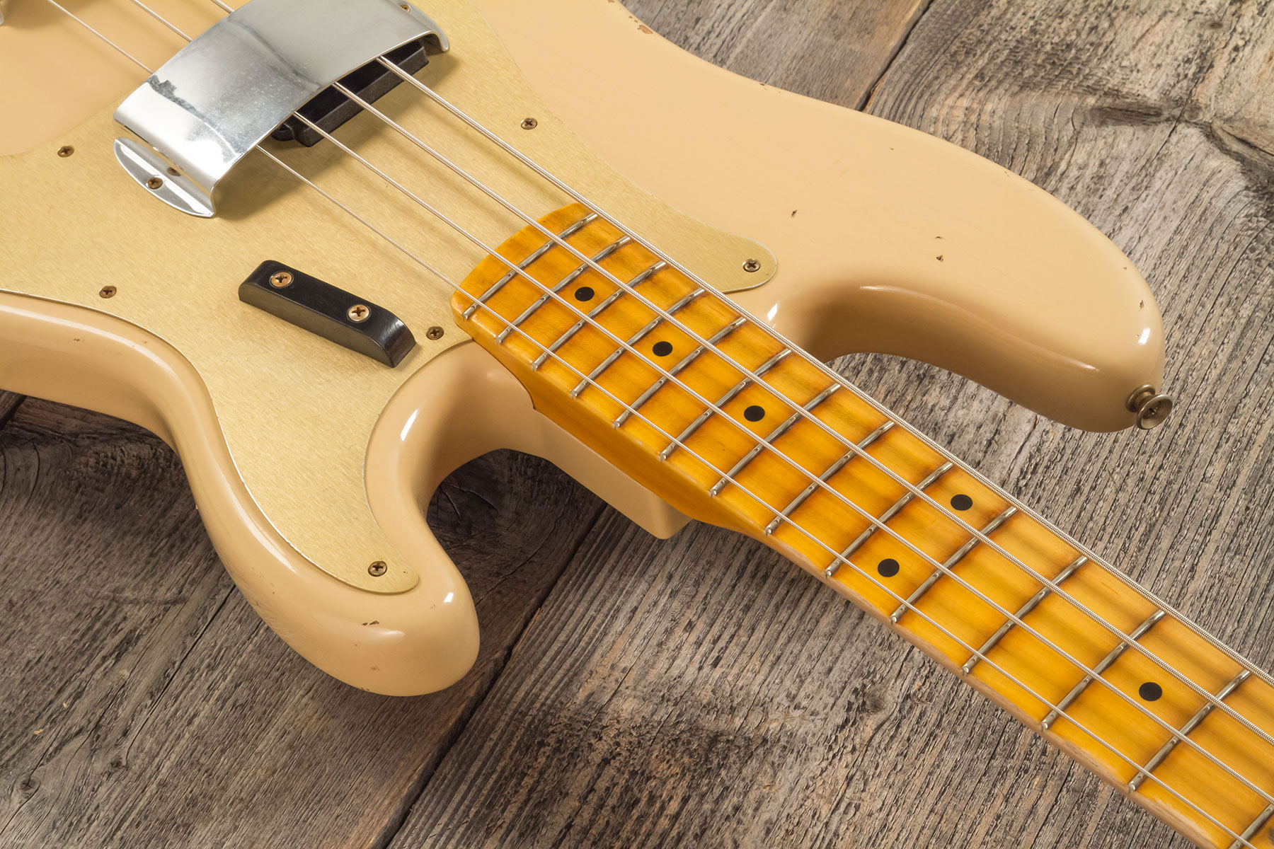 Fender Custom Shop Precision Bass 1958 Mn #cz578480 - Relic Aged Desert Sand - Bajo eléctrico de cuerpo sólido - Variation 4
