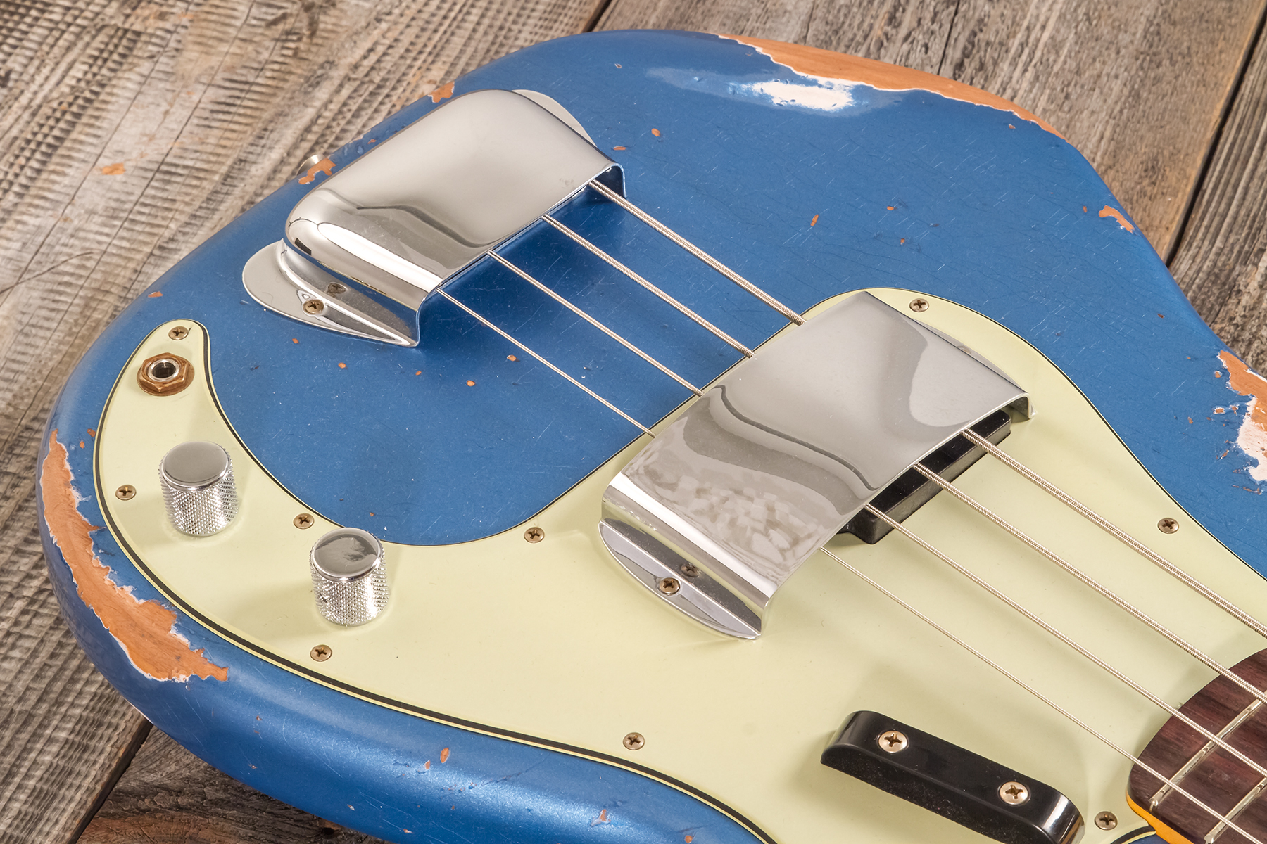 Fender Custom Shop Precision Bass 1964 Rw #r135935 - Heavy Relic Lake Placid Blue - Bajo eléctrico de cuerpo sólido - Variation 3