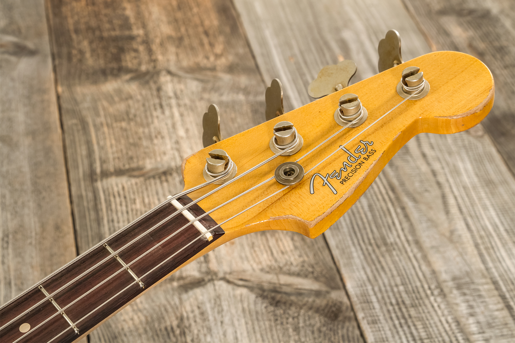 Fender Custom Shop Precision Bass 1964 Rw #r135935 - Heavy Relic Lake Placid Blue - Bajo eléctrico de cuerpo sólido - Variation 8