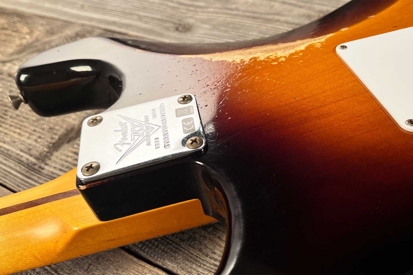 Fender Custom Shop Strat 1954 70th Anniv. 3s Trem Mn #xn4158 - Relic Wide-fade 2-color Sunburst - Guitarra eléctrica con forma de str. - Variation 8