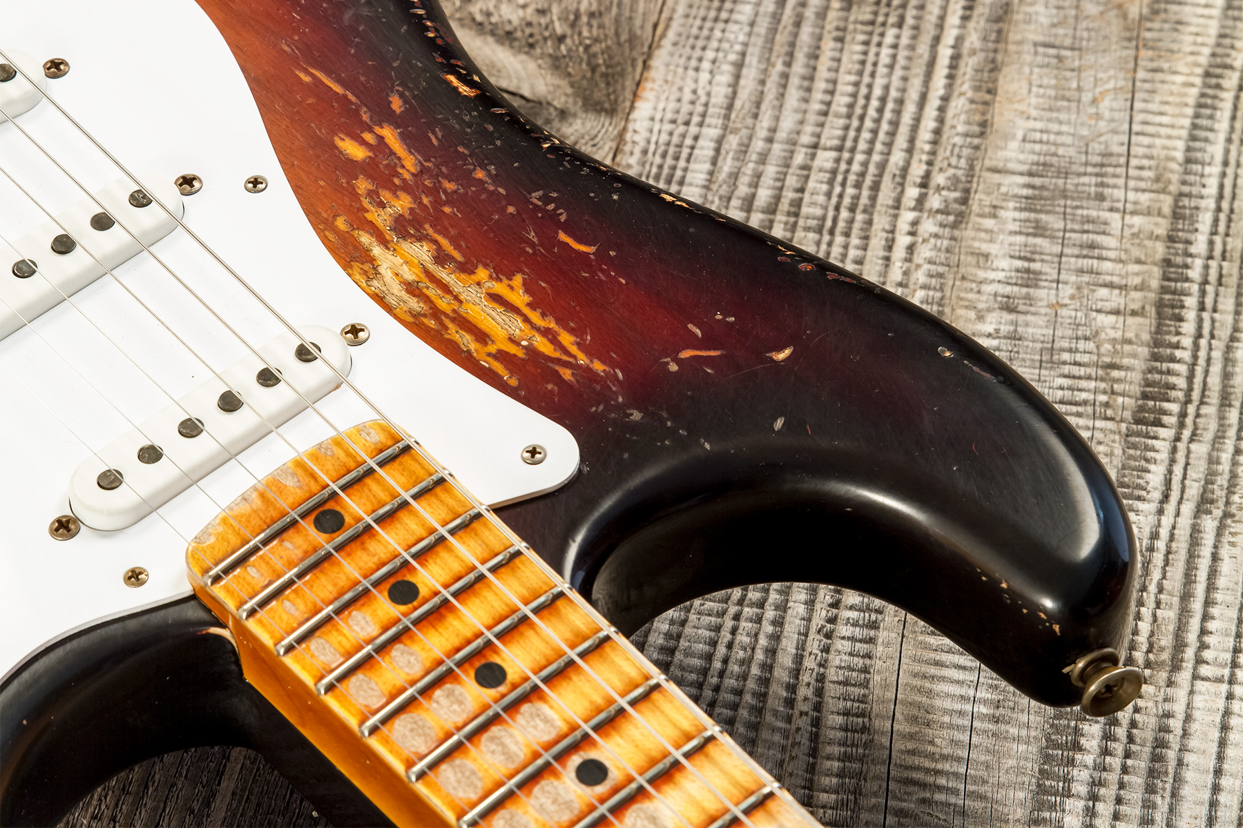 Fender Custom Shop Strat 1954 70th Anniv. 3s Trem Mn #xn4343 - Heavy Relic 2-color Sunburst - Guitarra eléctrica con forma de str. - Variation 4