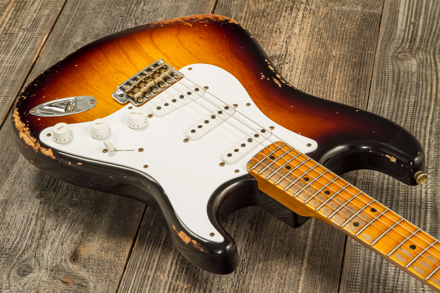 Fender Custom Shop Strat 1954 70th Anniv. 3s Trem Mn #xn4887 - Heavy Relic 2-color Sunburst - Guitarra eléctrica con forma de str. - Variation 3