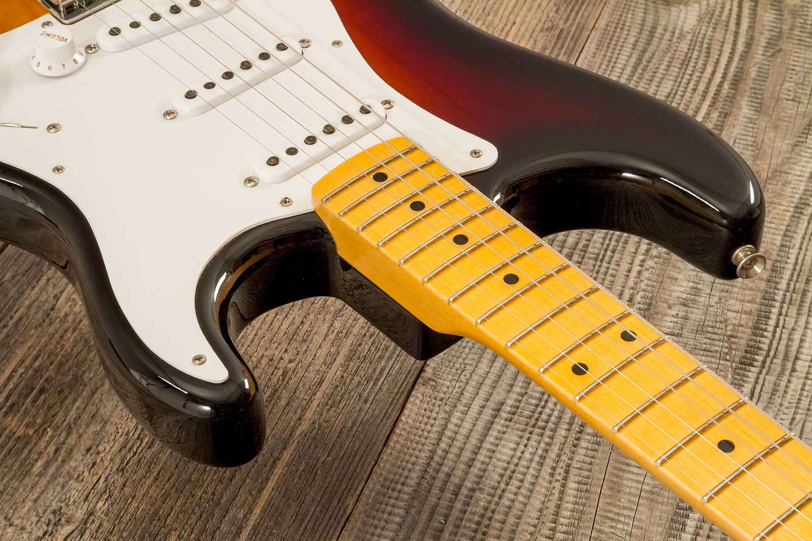 Fender Custom Shop Strat 1955 Vintage Custom Hardtail 3s Ht Mn #r142055 - Time Capsule 2-color Sunburst - Guitarra eléctrica con forma de str. - Varia