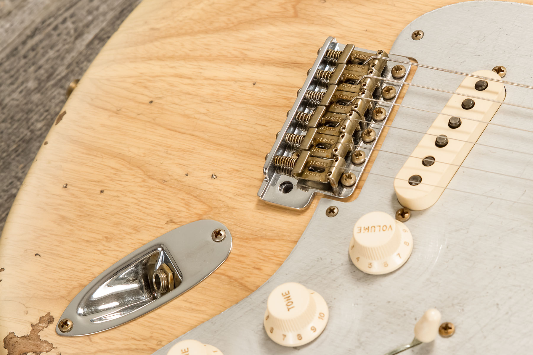 Fender Custom Shop Strat 1956 3s Trem Rw #r134776 - Relic Natural Blonde - Guitarra eléctrica con forma de str. - Variation 6