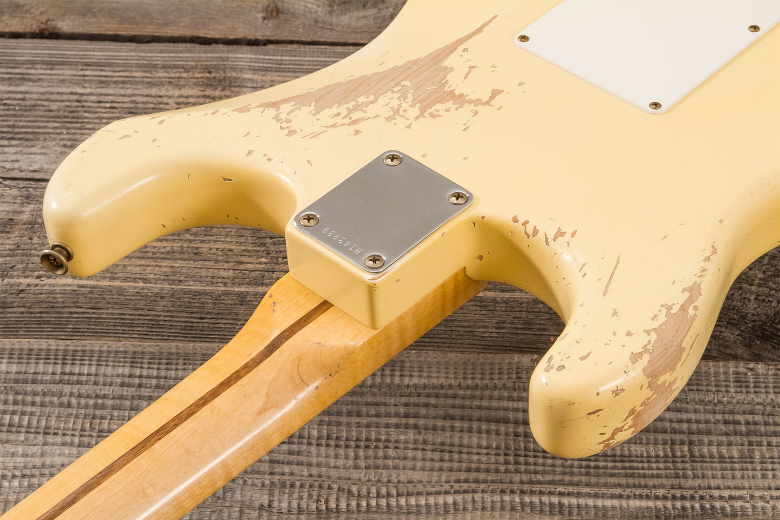 Fender Custom Shop Strat 1956 Hss Trem Mn #r143989 - Relic Vintage White - Guitarra eléctrica con forma de str. - Variation 7