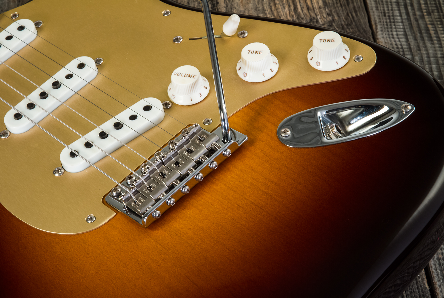 Fender Custom Shop Strat 1957 3s Trem Rw #cz548509 - Closet Classic 2-color Sunburst - Guitarra eléctrica con forma de tel - Variation 3