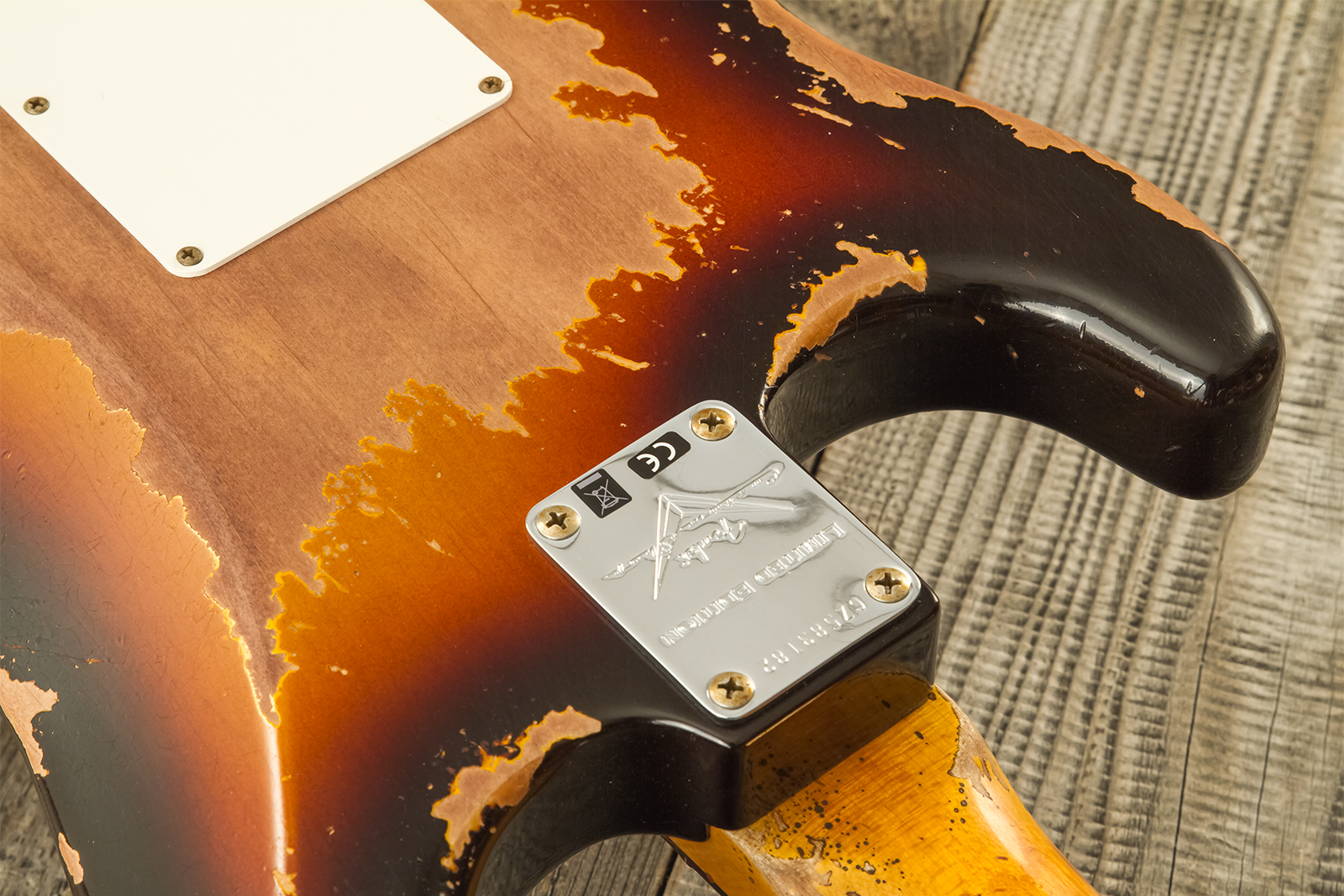 Fender Custom Shop Strat 1959 3s Trem #cz583182 - Super Heavy Relic Chocolate 3-color Sunburst - Guitarra eléctrica con forma de str. - Variation 11