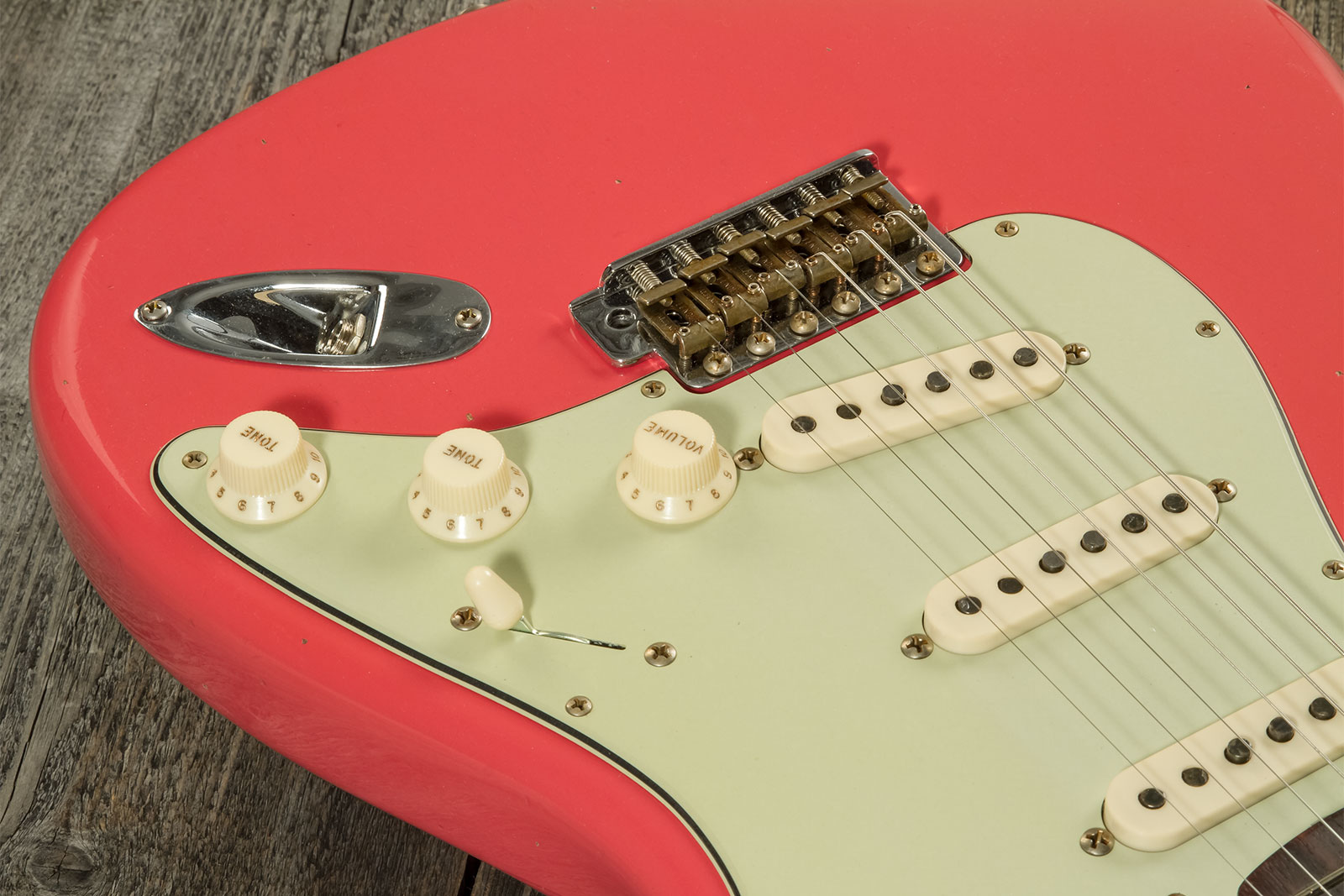 Fender Custom Shop Strat 1959 3s Trem Rw #cz571088 - Journeyman Relic Aged Fiesta Red - Guitarra eléctrica con forma de str. - Variation 4