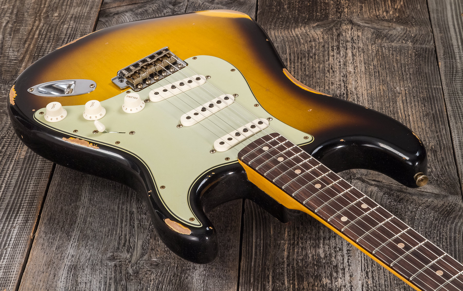 Fender Custom Shop Strat 1959 3s Trem Rw #r117661 - Relic 2-color Sunburst - Guitarra eléctrica con forma de str. - Variation 2
