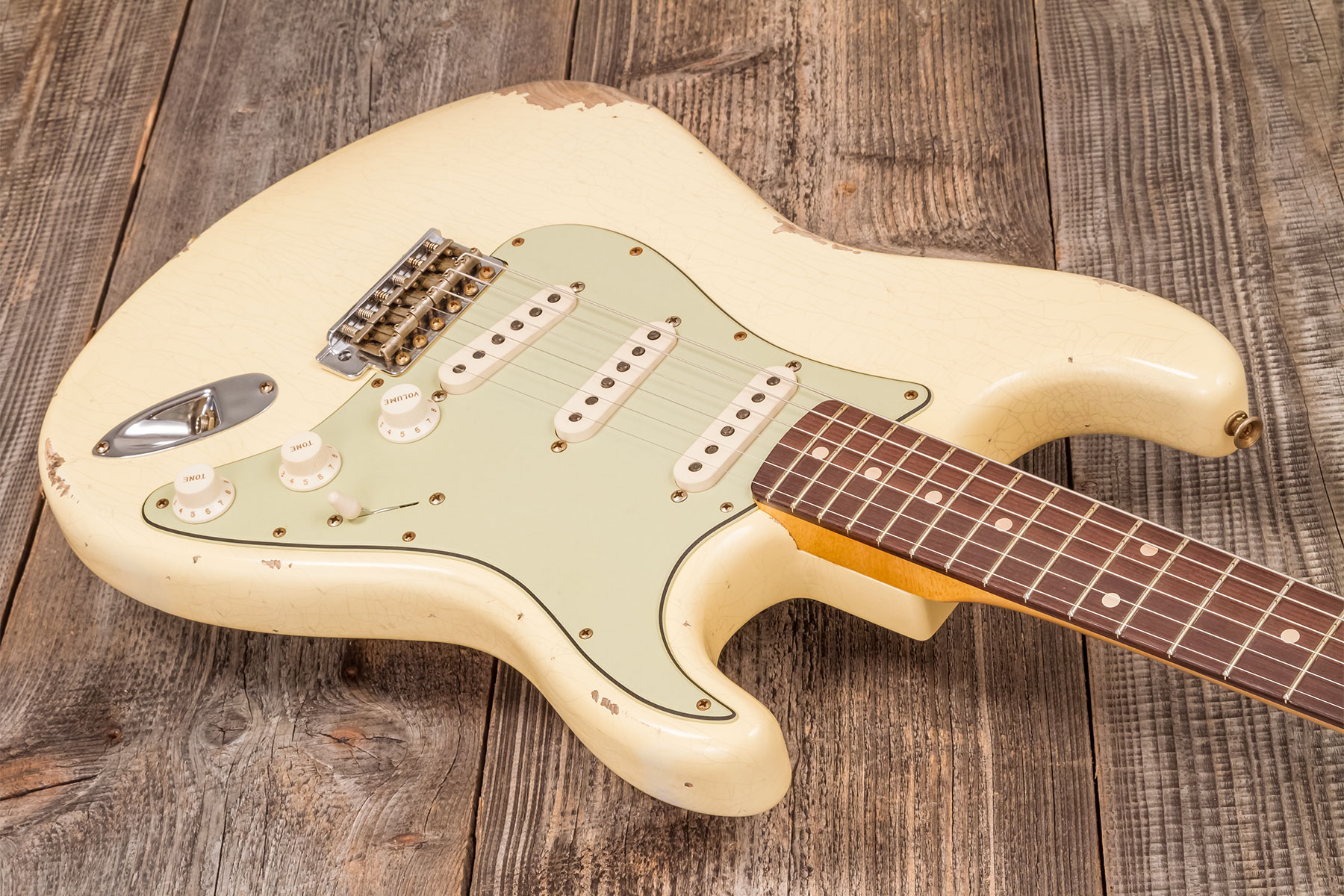 Fender Custom Shop Strat 1959 3s Trem Rw #r133800 - Relic Antique Vintage White - Guitarra eléctrica con forma de str. - Variation 2