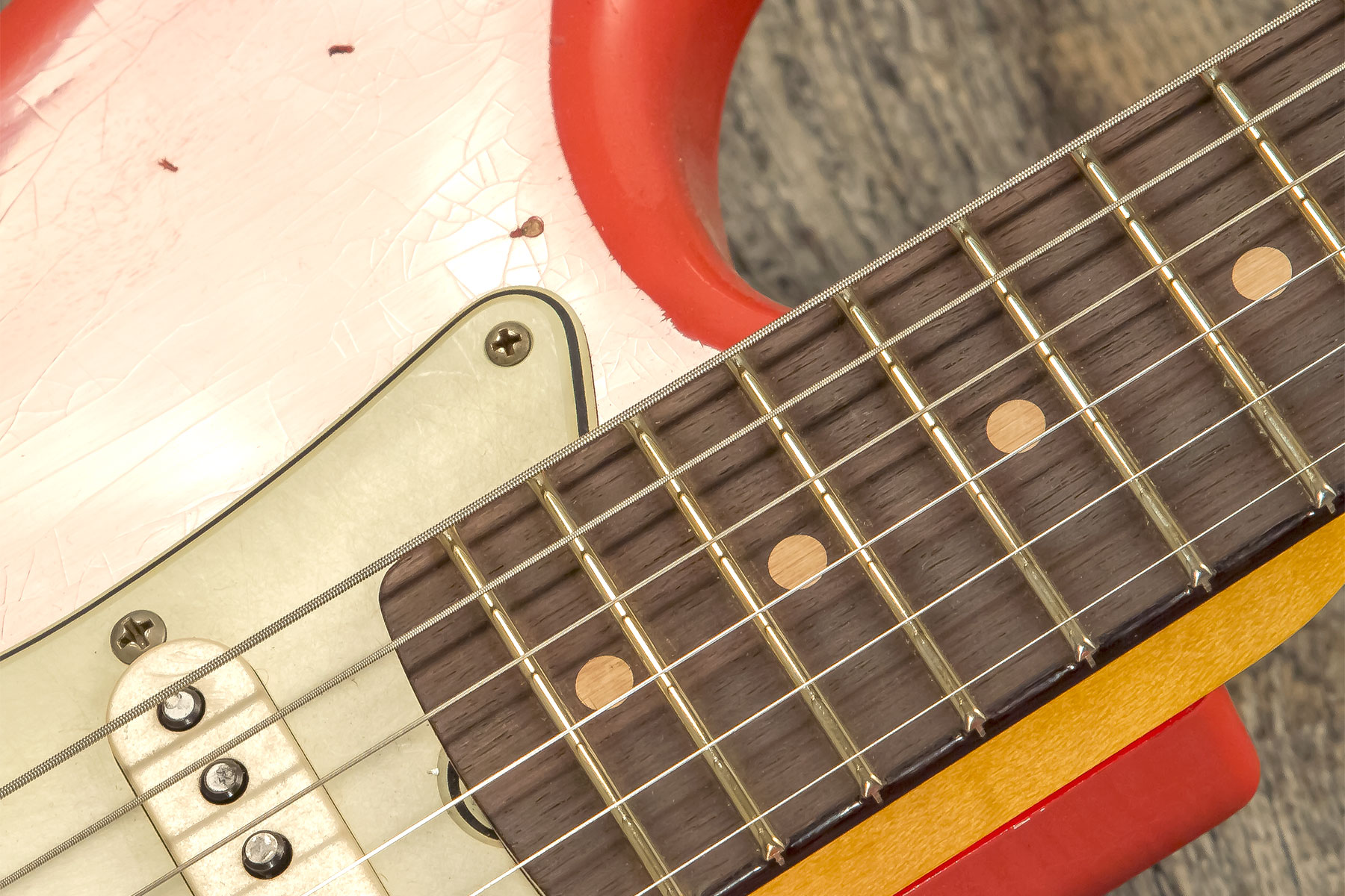 Fender Custom Shop Strat 1959 Trem Rw #r133789 - Relic Tahitian Coral - Guitarra eléctrica con forma de str. - Variation 5