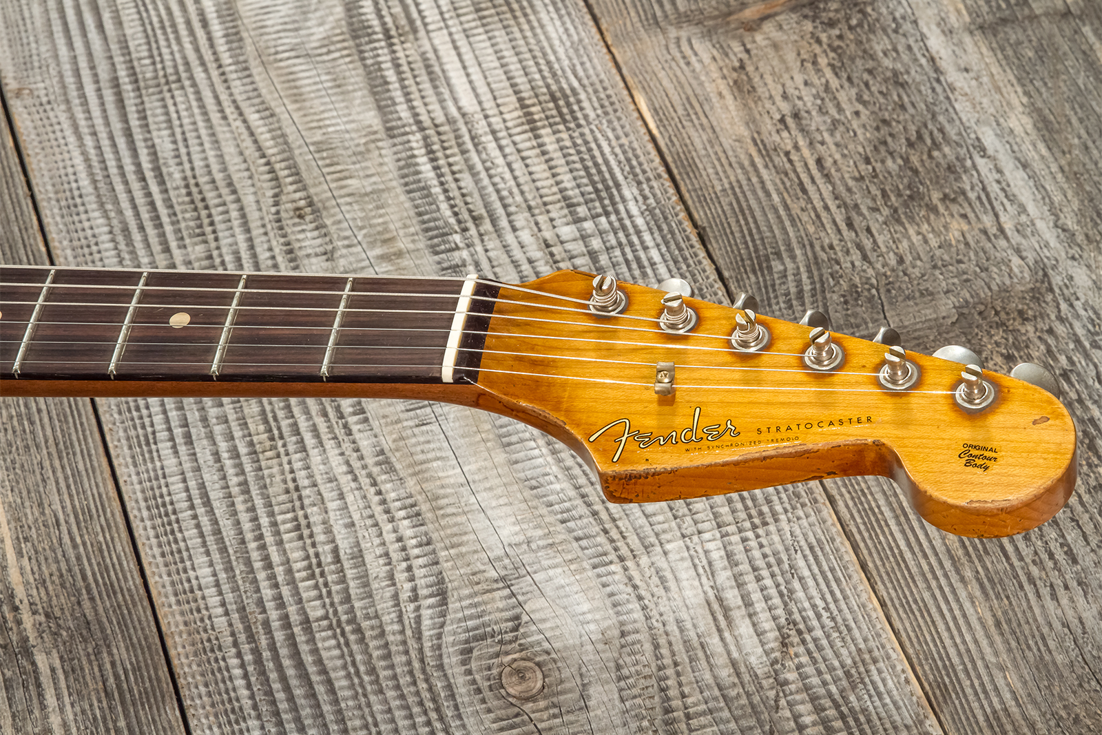 Fender Custom Shop Strat 1960/63 3s Trem Rw #cz566764 - Super Heavy Relic Fiesta Red Ov. 3-color Sunburst - Guitarra eléctrica con forma de str. - Var