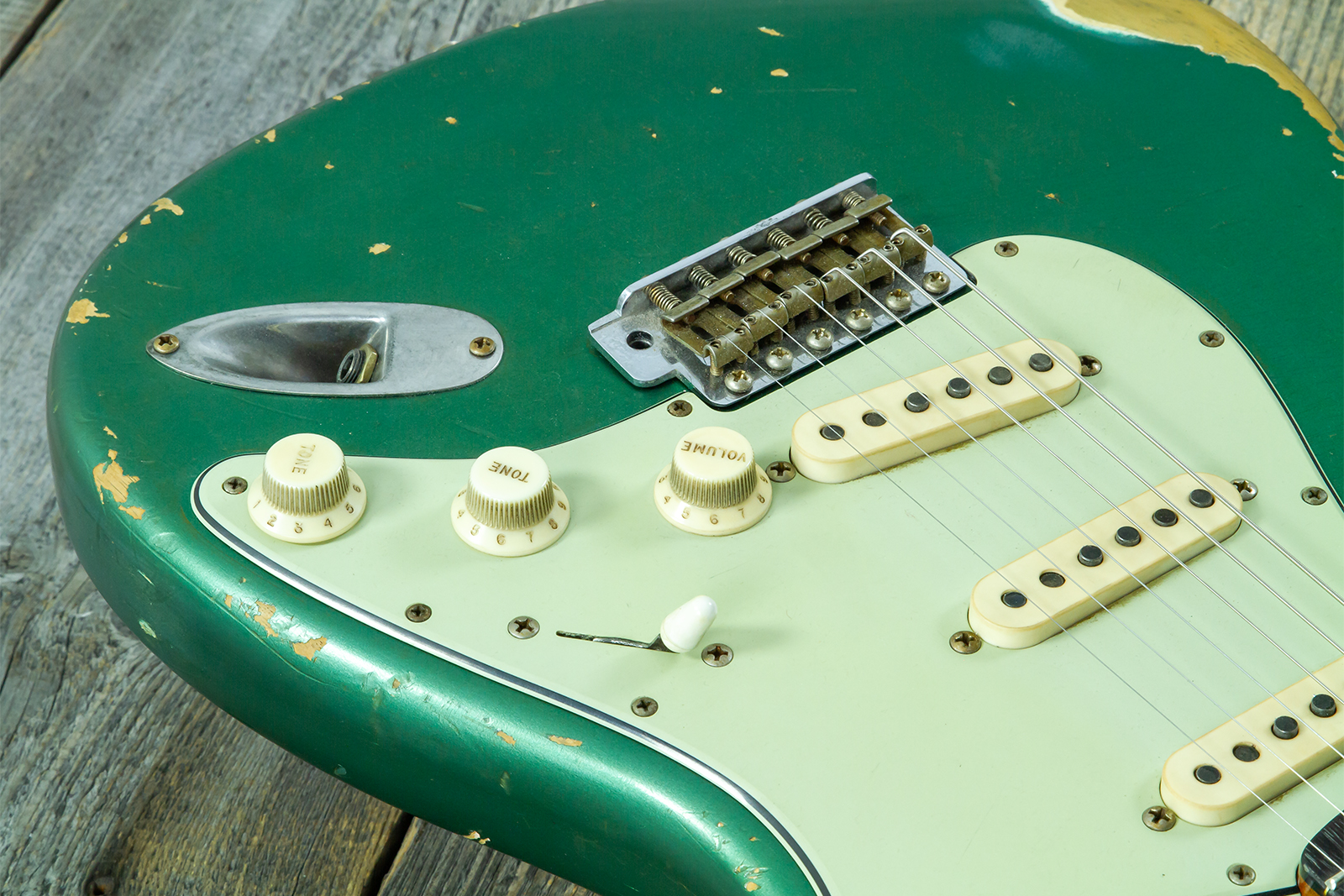 Fender Custom Shop Strat 1960/63 Mb A.macnutt 3s Trem Rw #r141359 - Relic Sherwood Green Metallic - Guitarra eléctrica con forma de str. - Variation 4